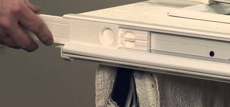 aluminum storefront door repair New Smyrna Beach