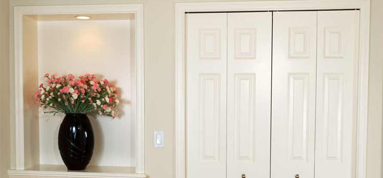 residential closet door repair in New Smyrna Beach